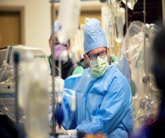 Lee 健康 Helps 1,500 Patients Avoid Open Heart Surgery with TAVR Procedure